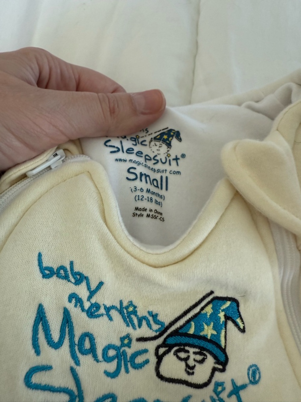 Magic Sleepsuit Lot - Picture 3 of 4